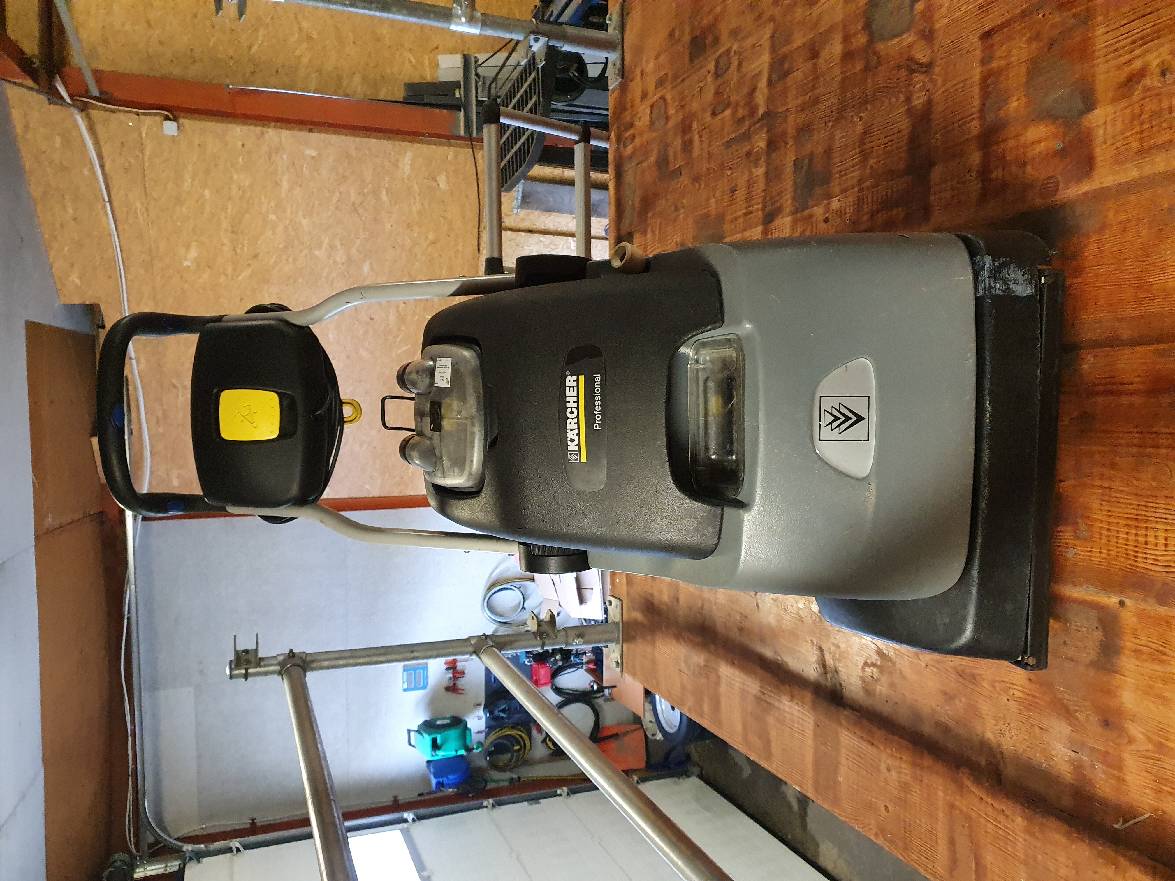 Nettoyeuse de moquette Kärcher BRC 45/45